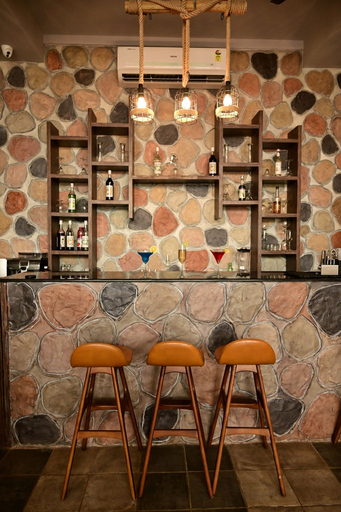 Food & Drinks 5, The Summer House, Pachmarhi - AM Hotel Kollection, Hoshangabad