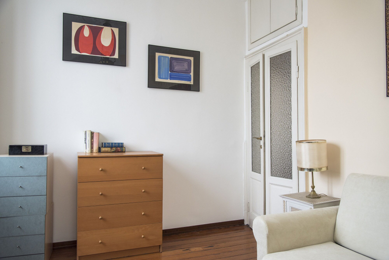 Room 4, Pleasant 2 Bedrooms Flat in Brera, Milano