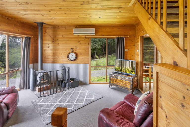 Others 4, Mole Creek Cabins, Meander Valley