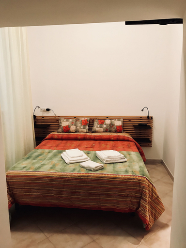 Bedroom 3, Bedroom21, Salerno