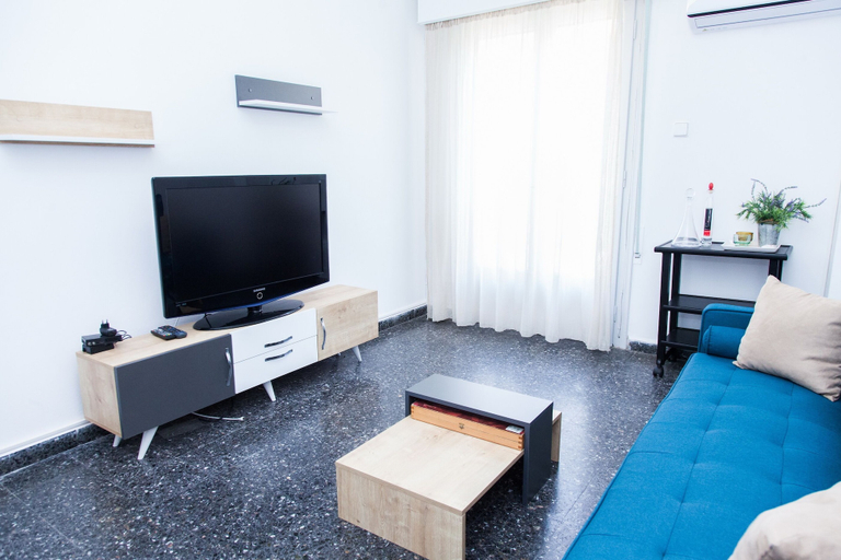 Others 5, Beautiful Apartment in Piraeus, Attica