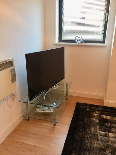 Others 5, Empire Serviced 1 Bedroom Apartment, Leicester