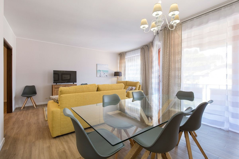 In-room dining 4, Impero House Rent - D'Azeglio, Verbano-Cusio-Ossola