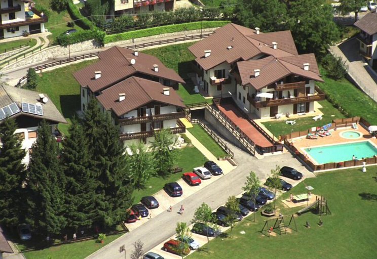 Exterior & Views 2, Residence Alessio, Trento
