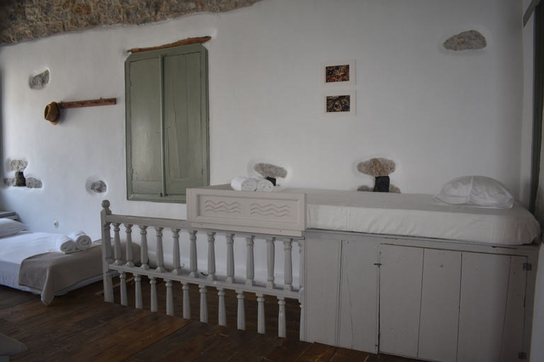 Bedroom 2, Latmos 1860, South Aegean