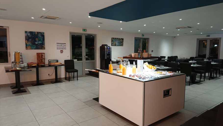Food & Drinks 3, Kyriad Direct Lyon - Bron Eurexpo, Rhône
