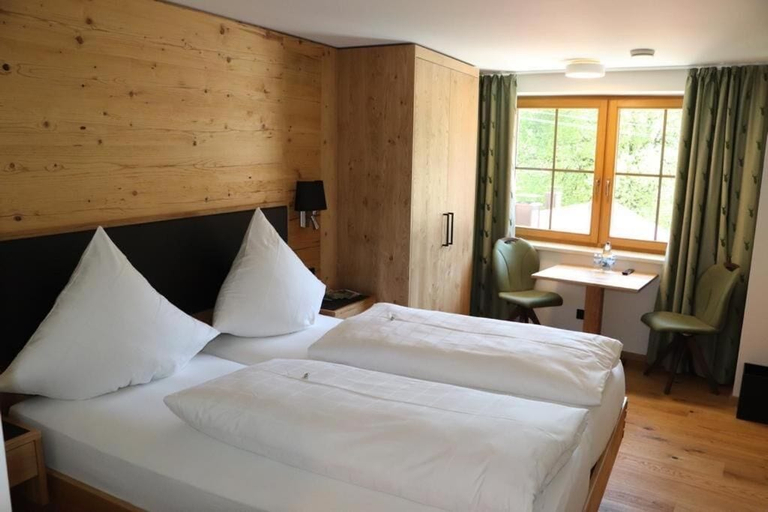 Bedroom 4, Brauereigasthof & Hotel Schäffler, Oberallgäu
