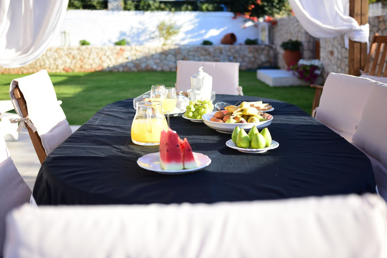 Food & Drinks, Gorgeous Villa with Garden - Stavros Beach, Crete