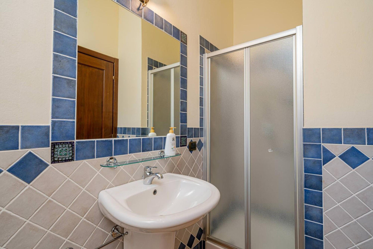 Bathroom 4, Hotel Borgo Alba Barona, Olbia-Tempio