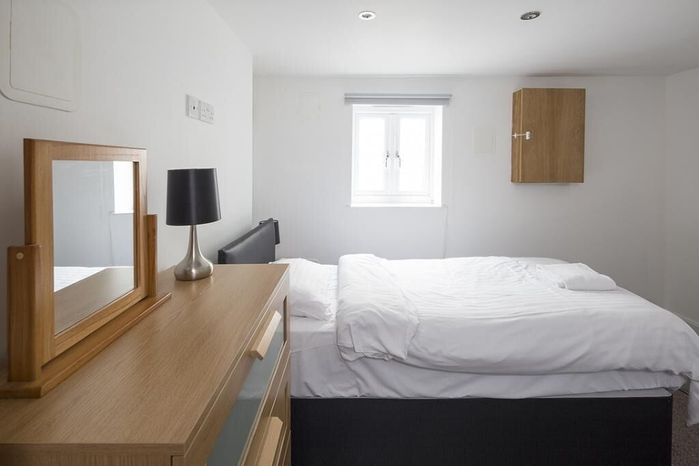 Bedroom 2, Sunny Terrace, Kent