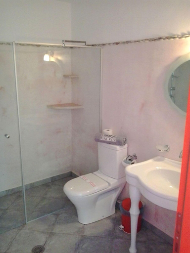 Bathroom 4, Viva Mare Hotel, Peloponnese