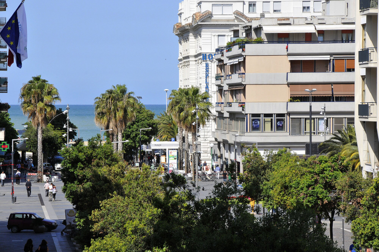 Exterior & Views 2, Le Stanze Sul Corso, Pescara