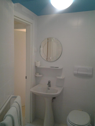 Bathroom 3, Villaggio Le Orchidee, Foggia
