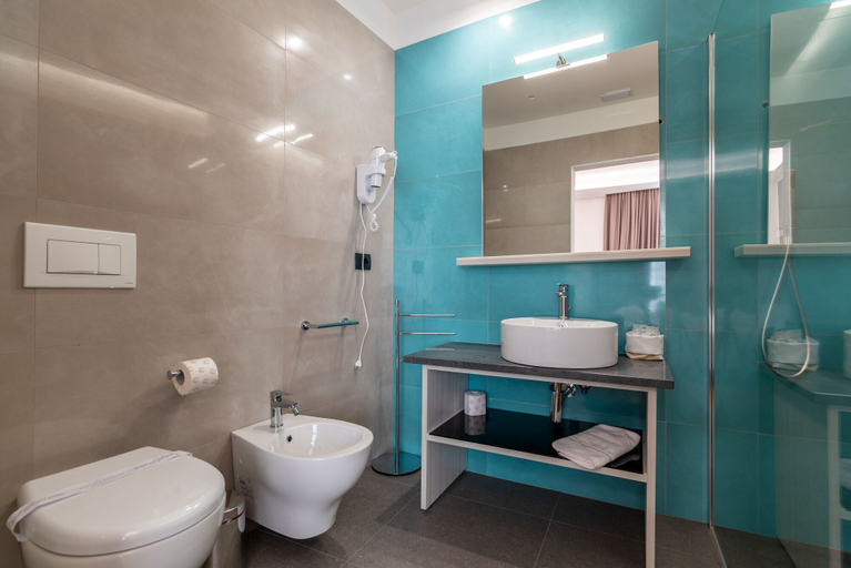 Bathroom 5, Sestante Marina Motel, Messina
