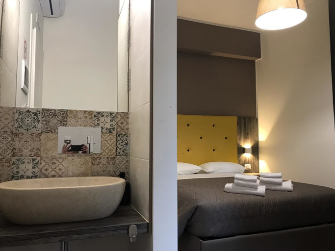 Bedroom 4, BorgoNove, Rome