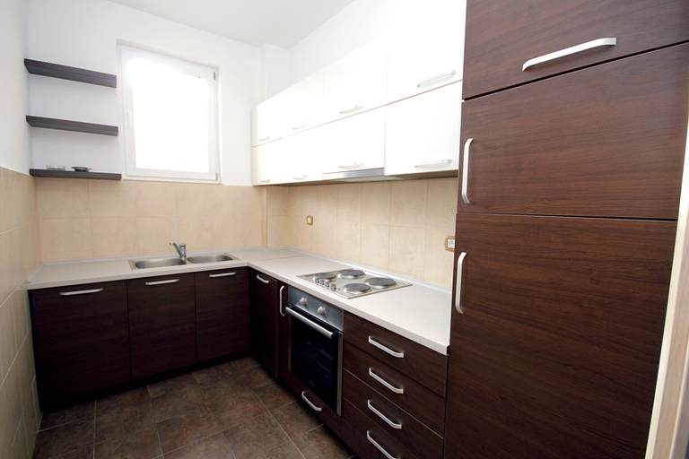 Others 4, Apartments Mirista