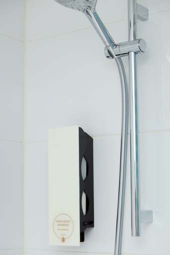 Bathroom 4, 8ERA Business Executive Rotermanni Apts, Tallinn