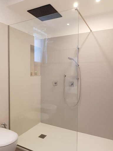 Bathroom 5, Golden Residence, Caserta