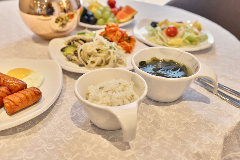 Food & Drinks 5, H Avenue Gwangalli Beach, Suyeong