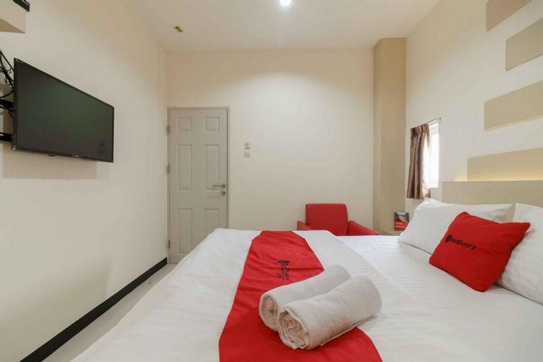 Bedroom 21