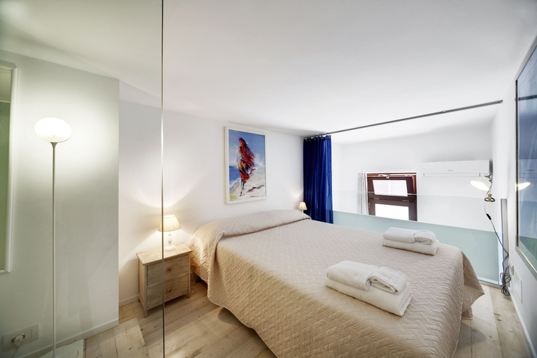 Others 5, Marina Domus, Ragusa