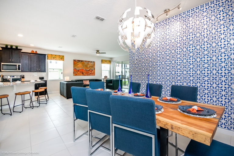 Food & Drinks 4, 7 BD 5 BH Home Villa at Solara, Osceola