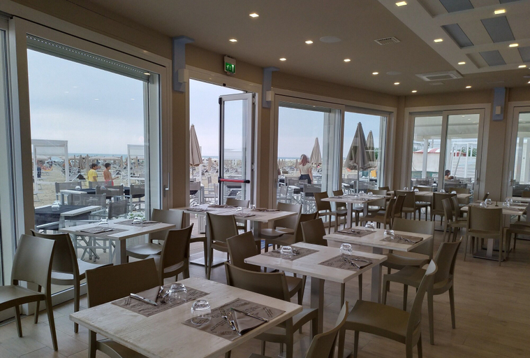 Food & Drinks 4, Atlantic Spiaggia, Rimini