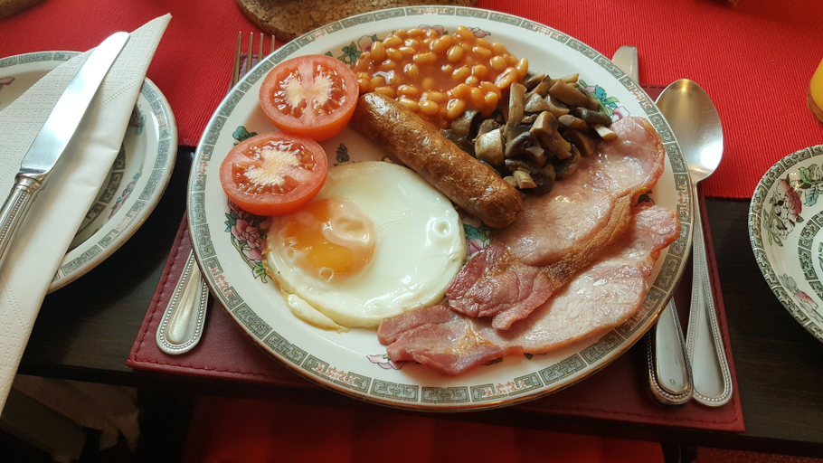 Food & Drinks 5, Fairhaven Hotel, Nottinghamshire