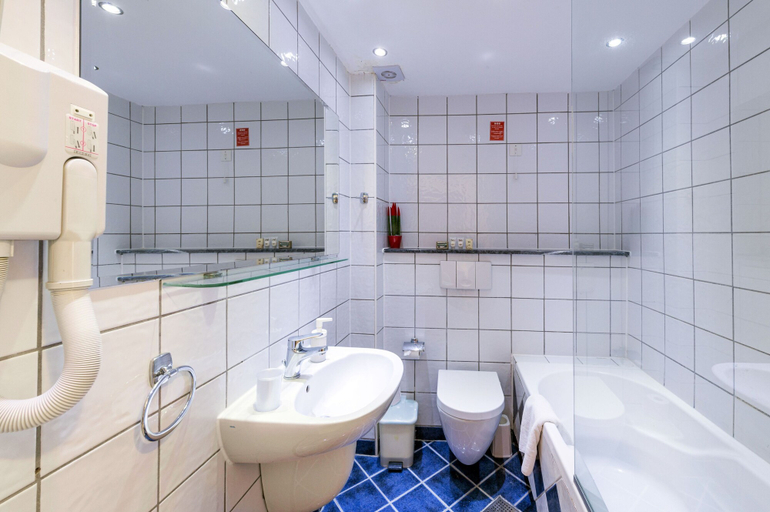 Bathroom 5, Krini Beach Hotel, Crete