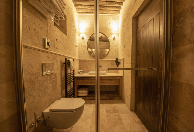 Bathroom 5, Luvi Cave Hotel, Nevşehir
