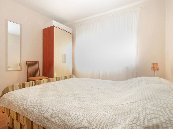 Bedroom 2, Apartment 1804, Medulin