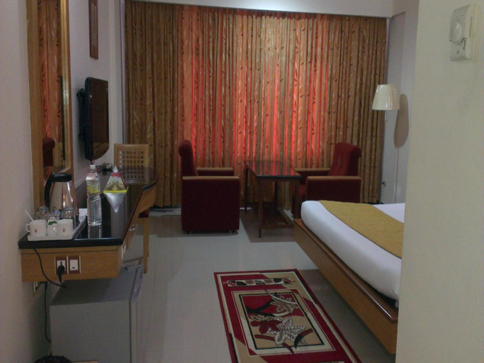 Bedroom 3, Ramyas Hotels , Tiruchirappalli