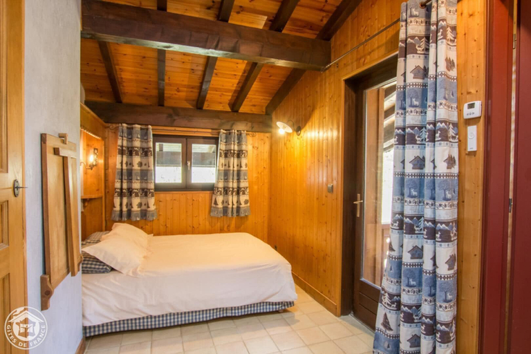 Bedroom 4, Le Bois des Louison, Haute-Savoie