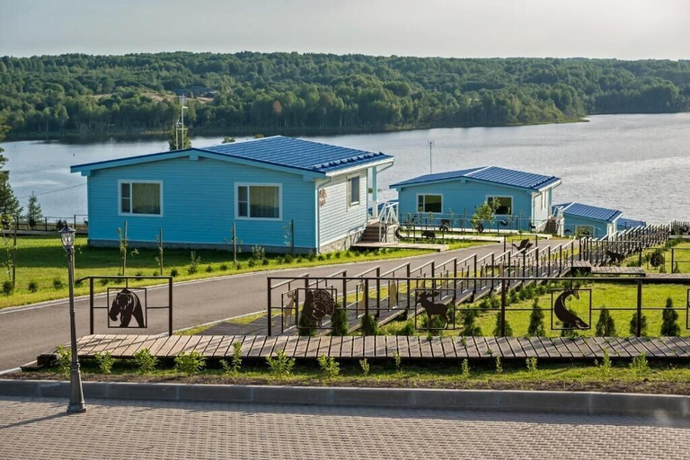 Exterior & Views 2, Park-Hotel Medvezhya Gora, Boksitogorskiy rayon