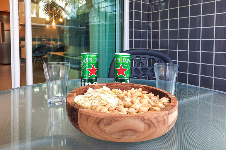Food & Drinks, Beach Way Moderno Pé na Areia 2 quartos 5 pessoas By DM Apartments, Aquiraz