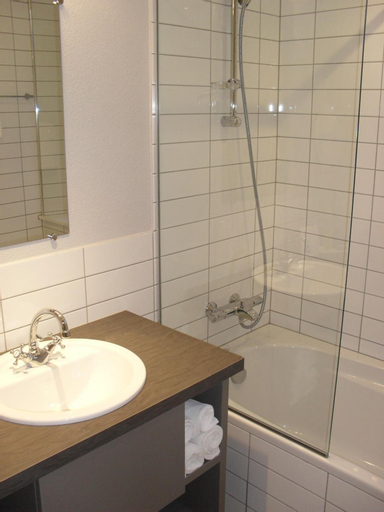 Bedroom 4, Hotel Haut Koenigsbourg - Table d'Hotes, Haut-Rhin