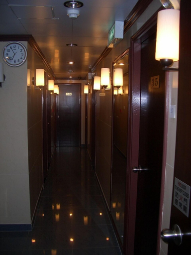 Others 5, City Guest House, Kowloon