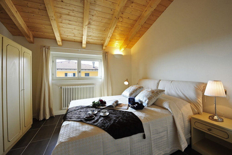 Bedroom 4, Gravedona Orange (Apt. 4), Como