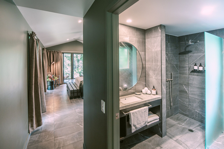 Bedroom 3, Daintree Ecolodge, Douglas