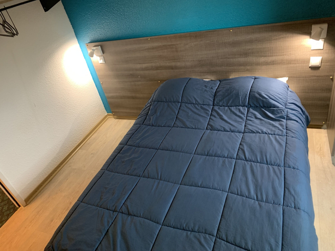 Bedroom 2, Hôtel Eco Blois, Loir-et-Cher