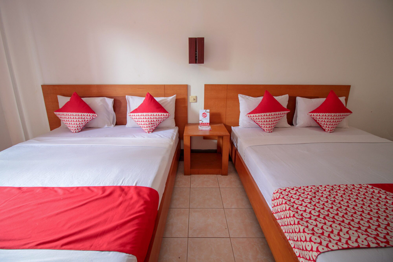 Bedroom 2, OYO 370 Hotel Sofia Pangandaran, Pangandaran