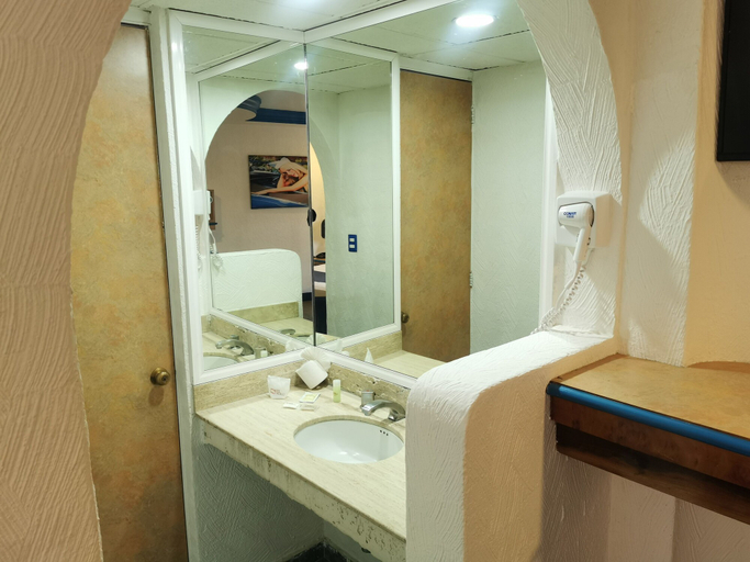 Bathroom 3, Hotel Coacalco, Tultepec