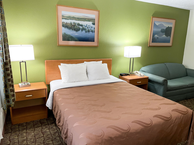 Bedroom 3, Hudson Inn & Suites, Saint Croix