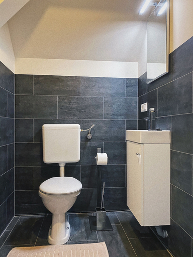 Bathroom 4, Pension Lavendel, Nordhausen