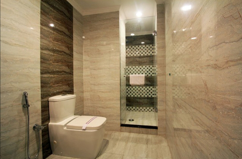 Bathroom 4, Hotel Shiva Residency, Dehradun