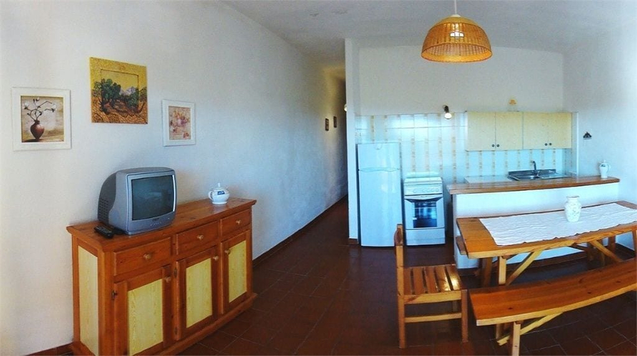 In-room dining, Trilo Bellavista 3, Olbia-Tempio