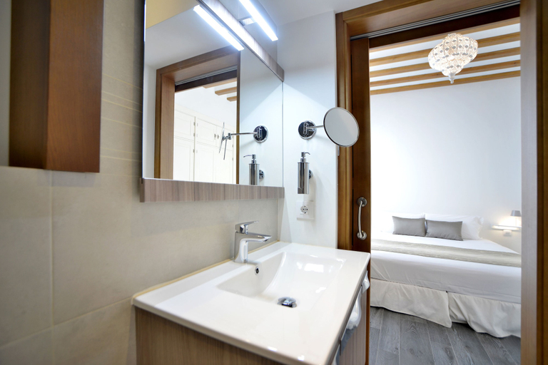 Bathroom 5, El Armador Casa Palacio by Luxury Suites Cádiz, Cádiz