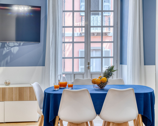 Others 4, IzzHome Corso76, Cagliari