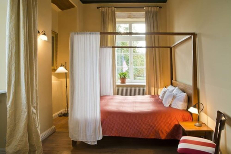 Bedroom 4, Hotel & Restaurant Gutshaus Ludorf, Mecklenburgische Seenplatte