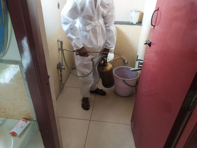 Bathroom 4, Hotel Rathnavel Towers, Kancheepuram